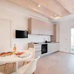 Eleia Domos - Mirea Homes 아파트 모노폴리