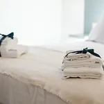 Eleia Domos - Mirea Homes 아파트 모노폴리