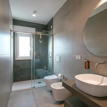 公寓 Eleia Domos - Mirea Homes *