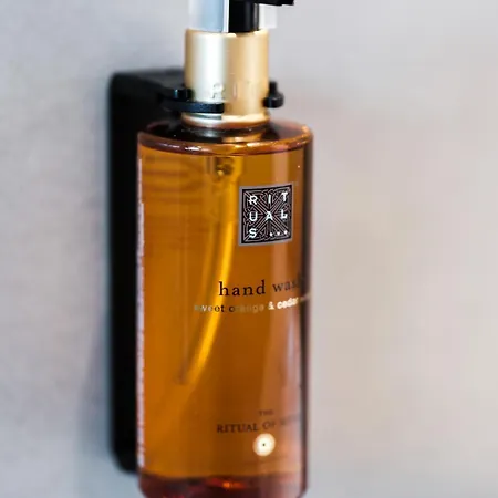 Eleia Domos - Mirea Homes *