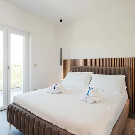 Eleia Domos - Mirea Homes Apartment