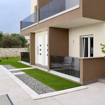 Eleia Domos - Mirea Homes Apartament