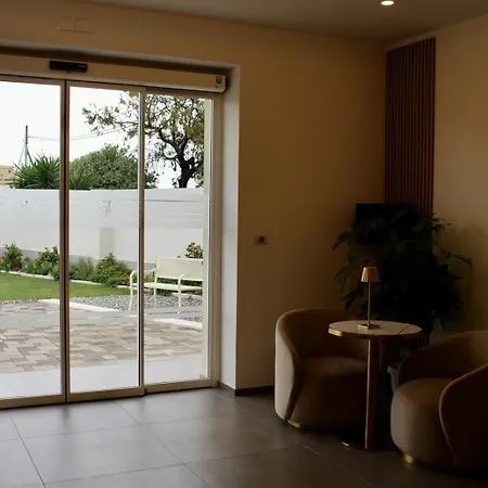 Apartament Eleia Domos - Mirea Homes *