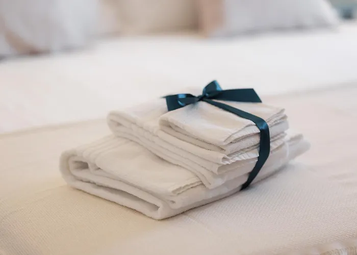 Eleia Domos - Mirea Homes *